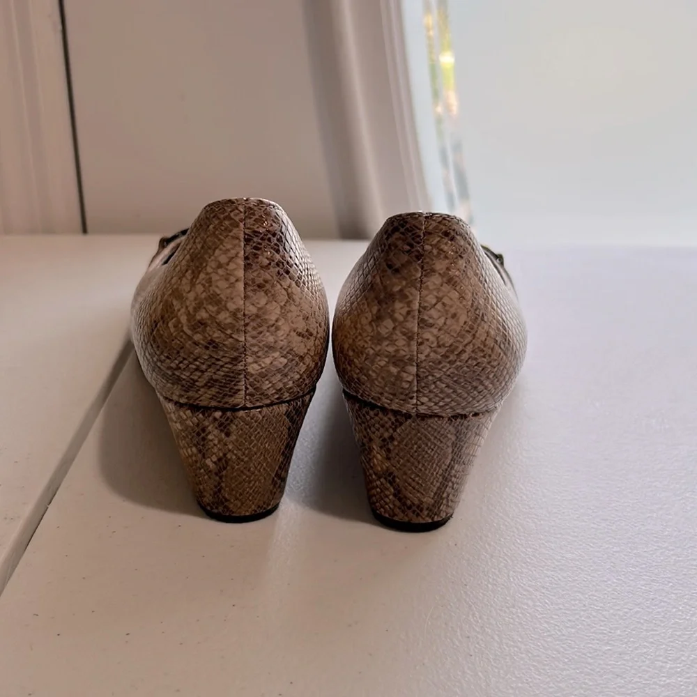 Life Stride, Landeo, Tan & Brown, Snakeskin, Comfort Flex Shoes, Size 9.5